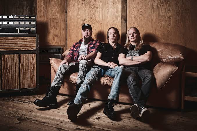 CONVULSE share new single