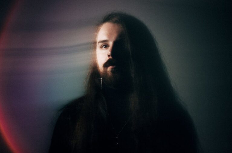 UNREQVITED reveal new single and lyric visualizer