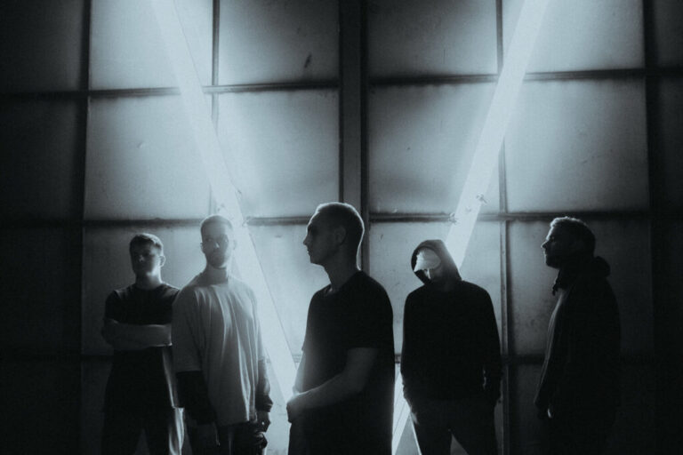 LANDMVRKS deliver new music video