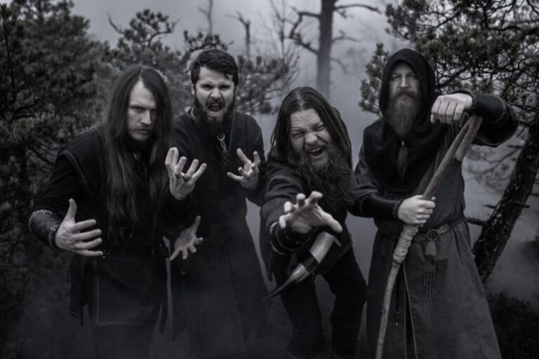 SKYFORGER post new single and lyric video