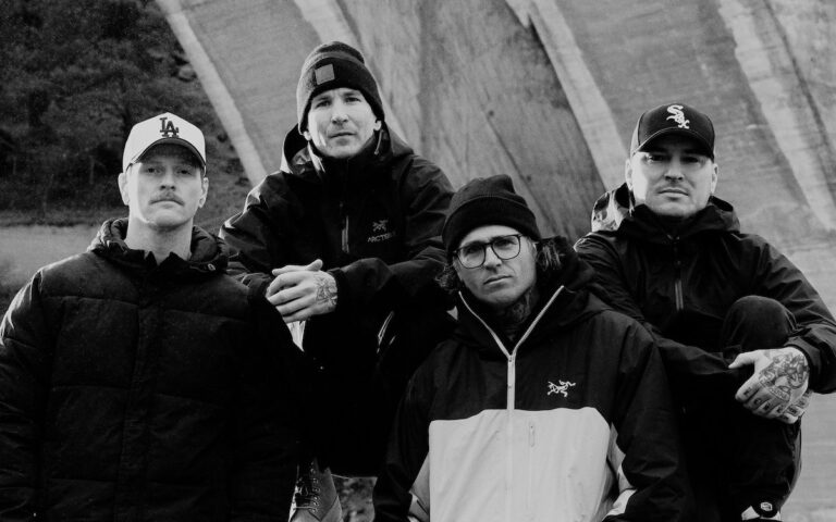 THE AMITY AFFLICTION debut new single and music video
