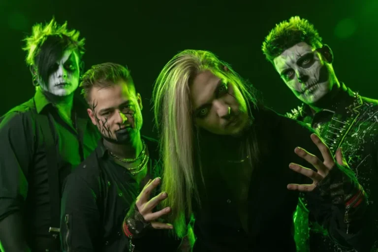 DARK DIVINE debut new single and video visualizer