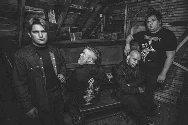 HEARTSICK debut new single and music video